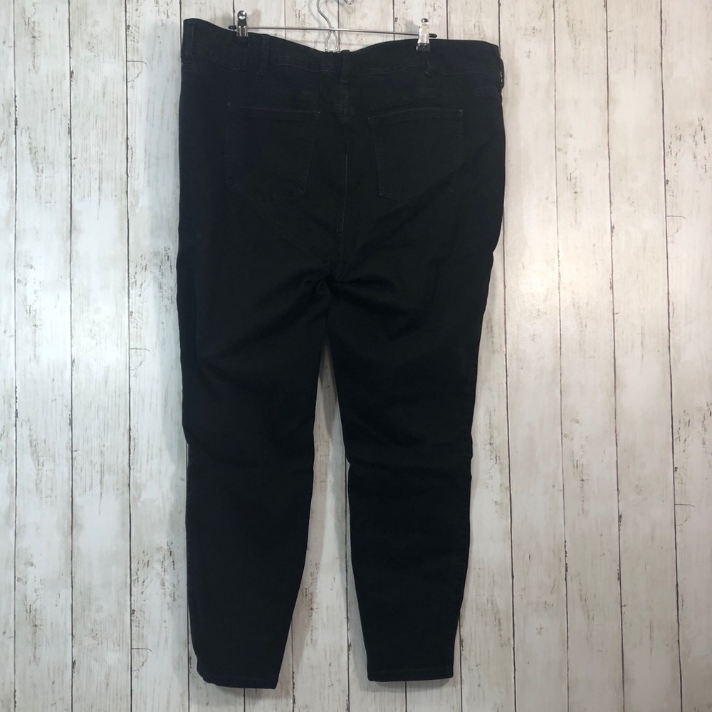 Torrid Feel The Fit Super Soft Black Jeggings 24T - Picture 3 of 11
